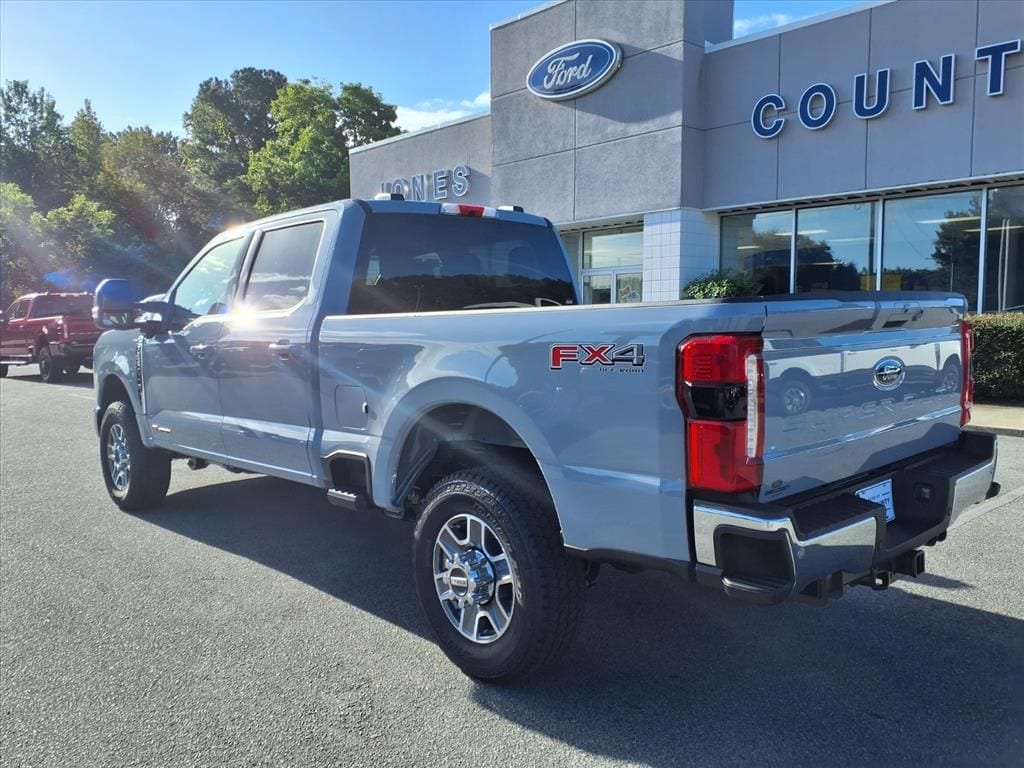 2026 Ford F-250 Super Duty Lariat - Photo 4