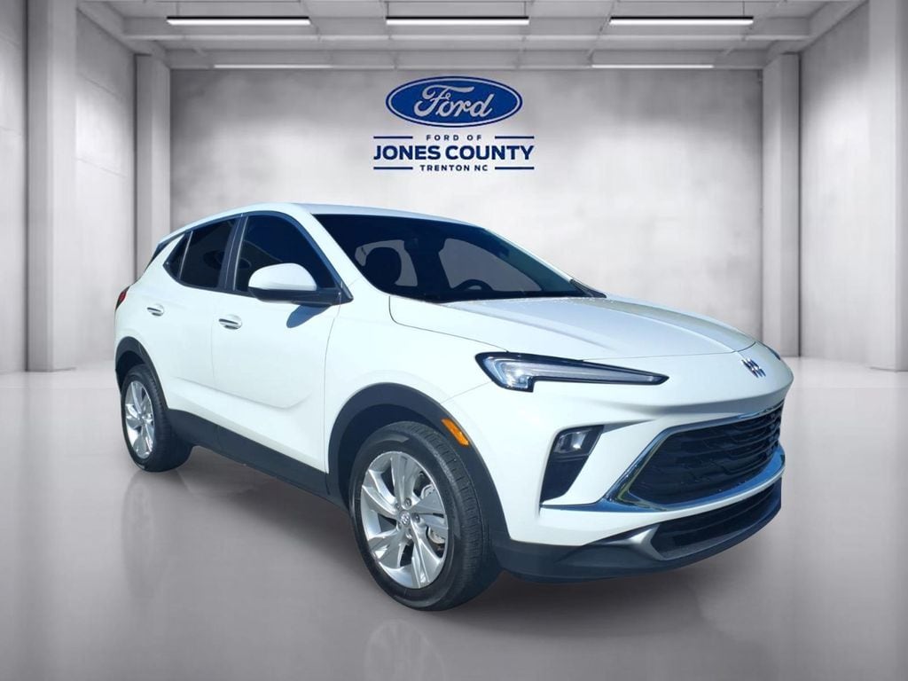 2025 Buick Encore GX Preferred's photo