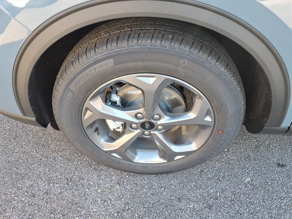 New 2026 Ford Escape ST-Line Sport Utility