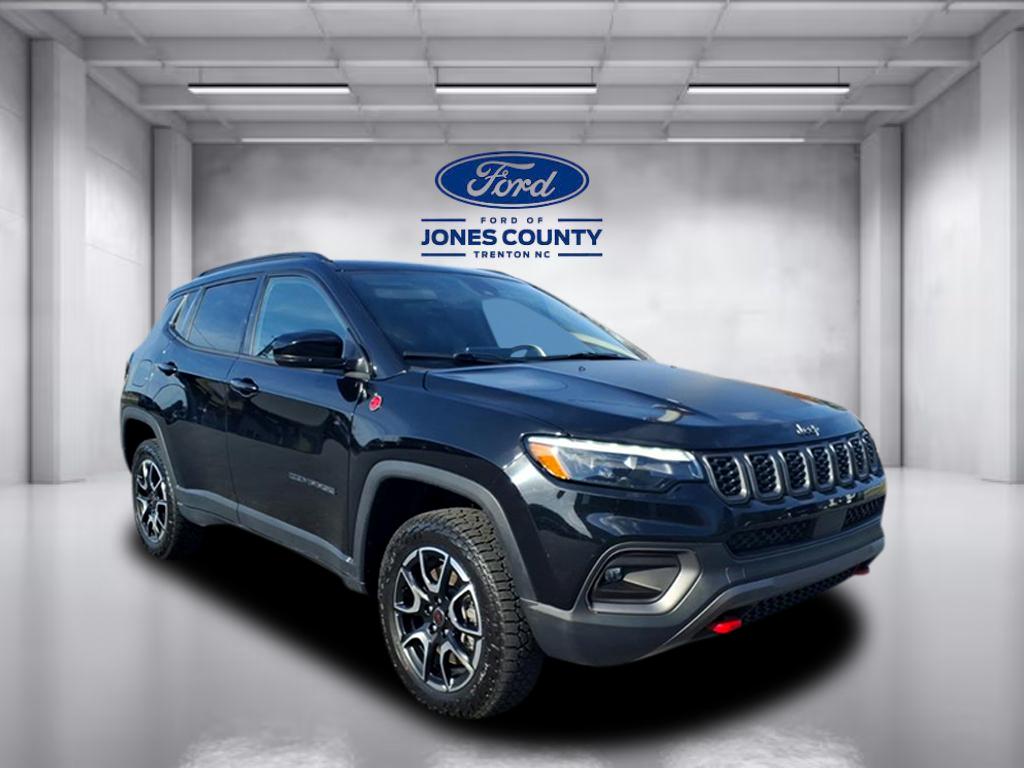 2025 Jeep Compass Trailhawk 4X4's photo