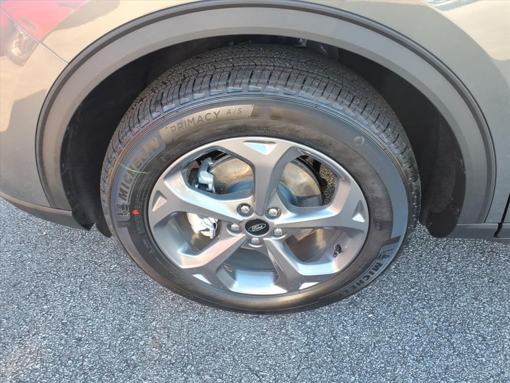 New 2026 Ford Escape ST-Line Select Sport Utility