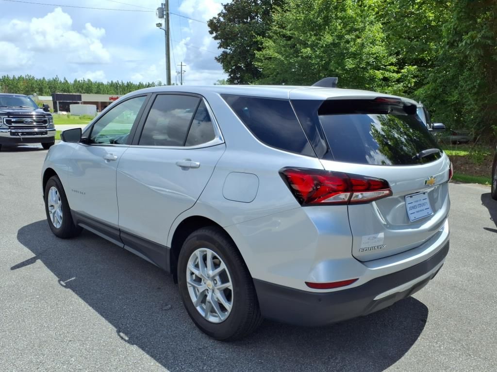 2022 Chevrolet Equinox LT photo 4