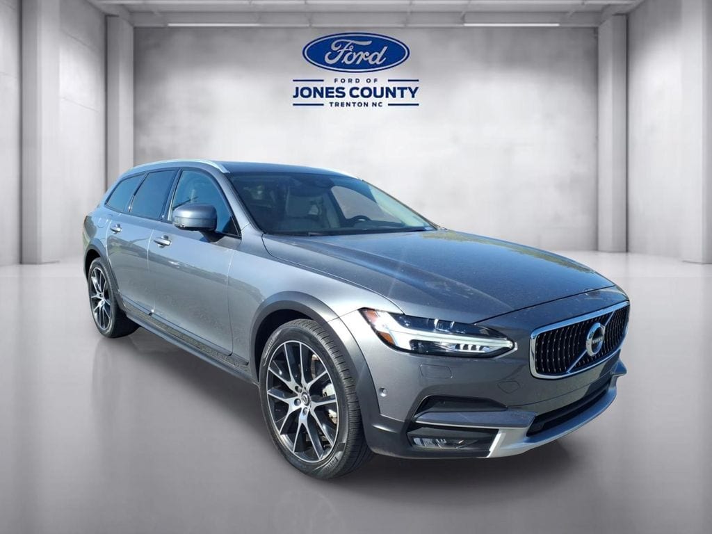 2020 Volvo V90 Cross Country T6 AWD's photo