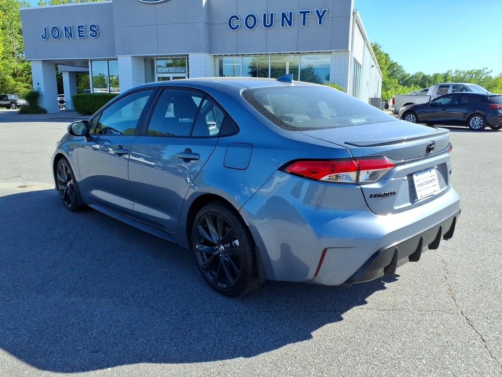 Used 2024 Toyota Corolla SE Sedan