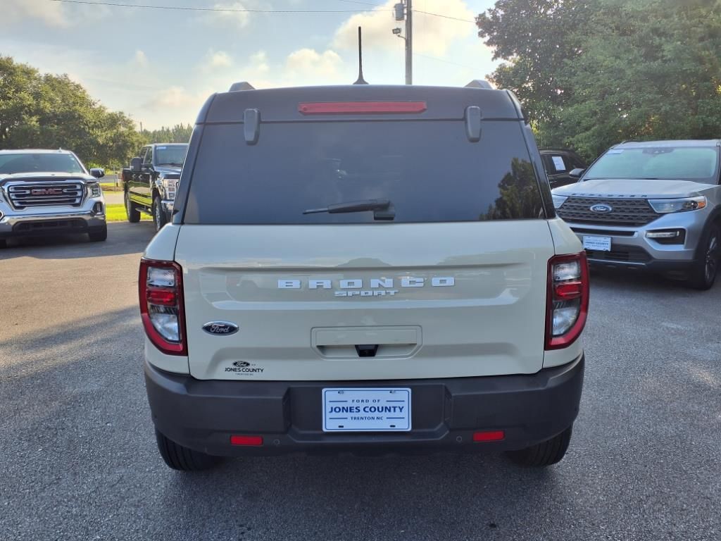 2024 Ford Bronco Sport Outer Banks photo 3