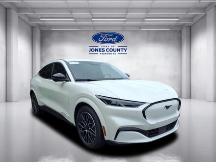 2025 Ford Mustang Mach-E Premium SUV