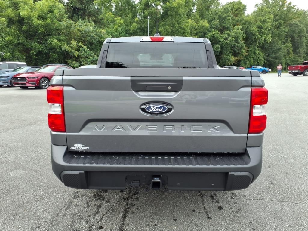 2025 Ford Maverick XLT photo 3