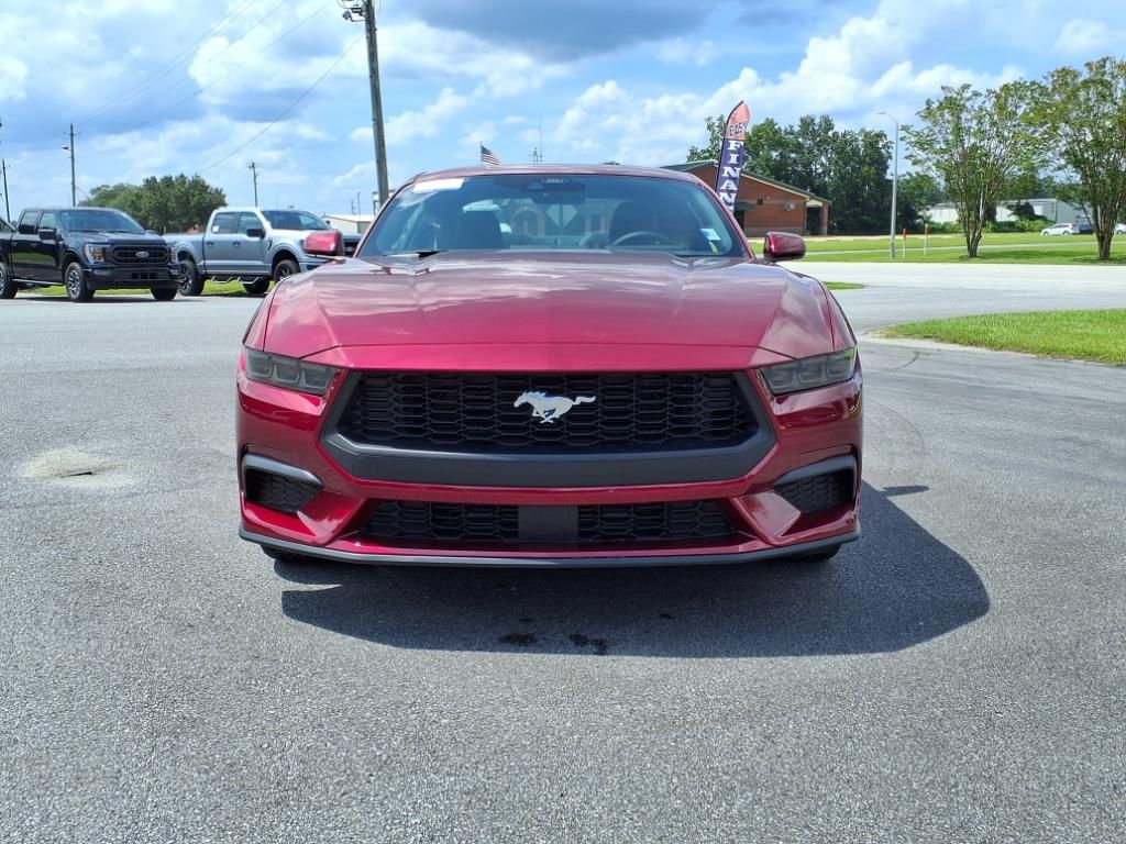 2025 Ford Mustang EcoBoost photo 2