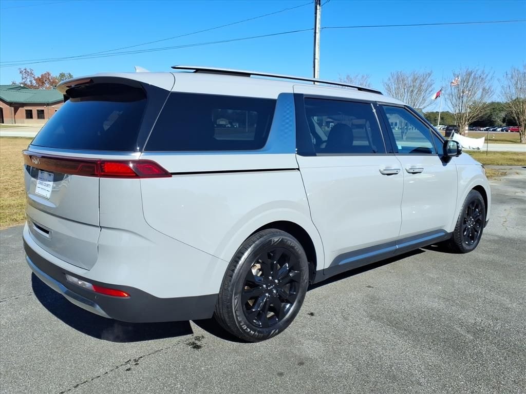 Used 2023 Kia Carnival SX Prestige Passenger Van