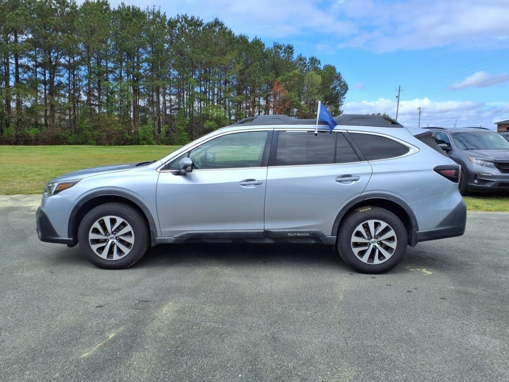 Used 2020 Subaru Outback Premium SUV