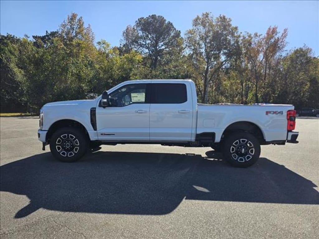 New 2026 Ford F-250 Platinum Crew Cab
