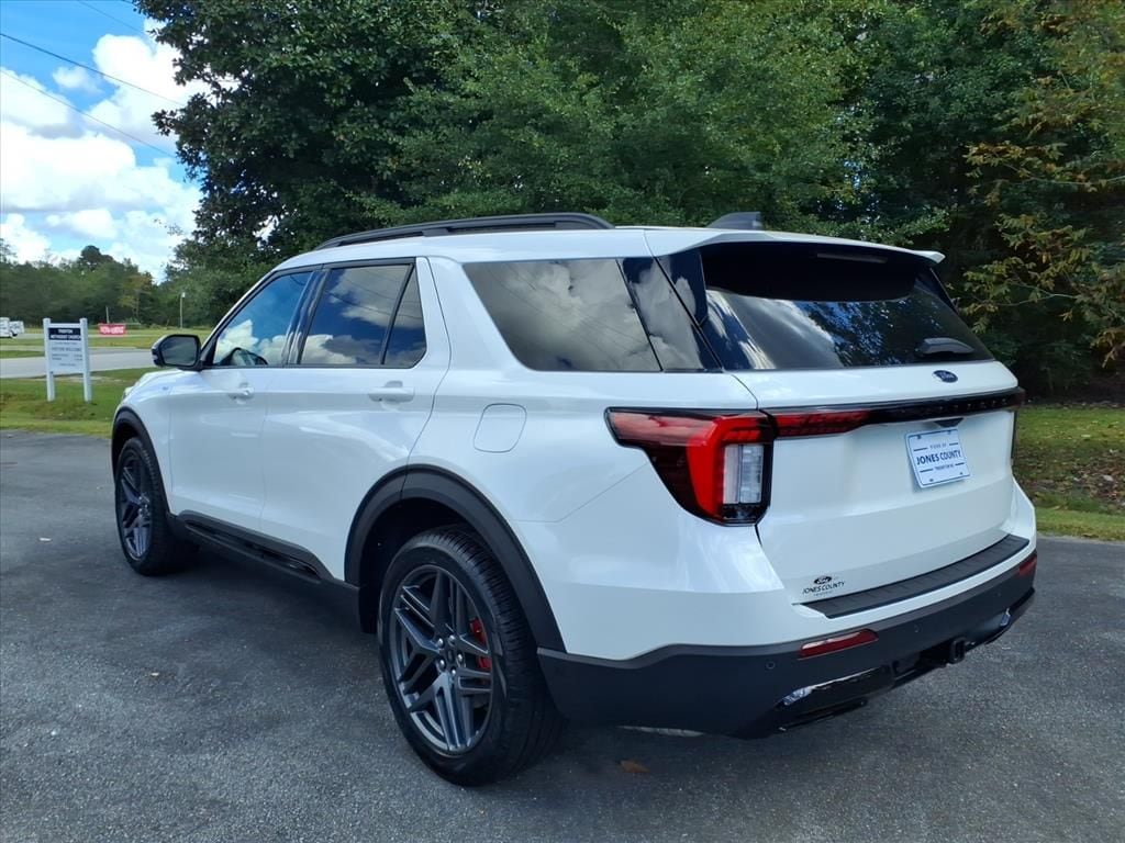 New 2025 Ford Explorer ST-Line SUV