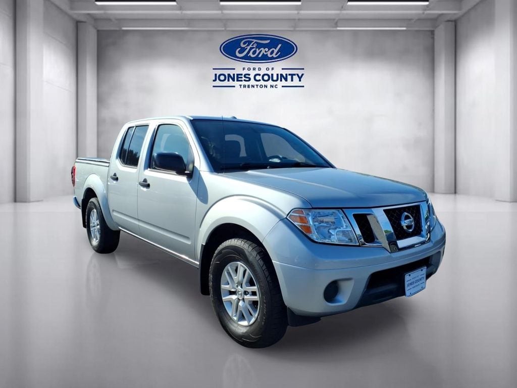 2017 Nissan Frontier 4.0 SV Crew Cab 4X2 AT SWB's photo