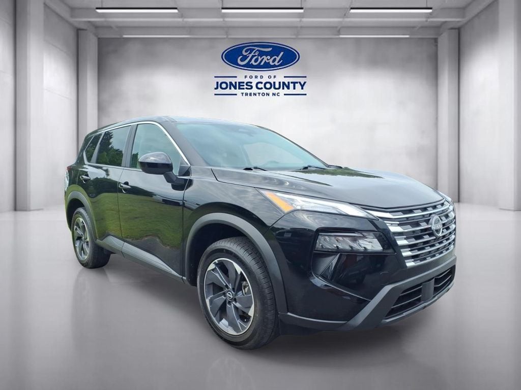 Used 2025 Nissan Rogue SV Sport Utility