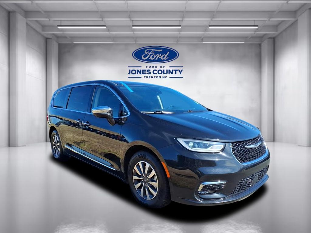 Used 2022 Chrysler Pacifica Hybrid Limited Passenger Van