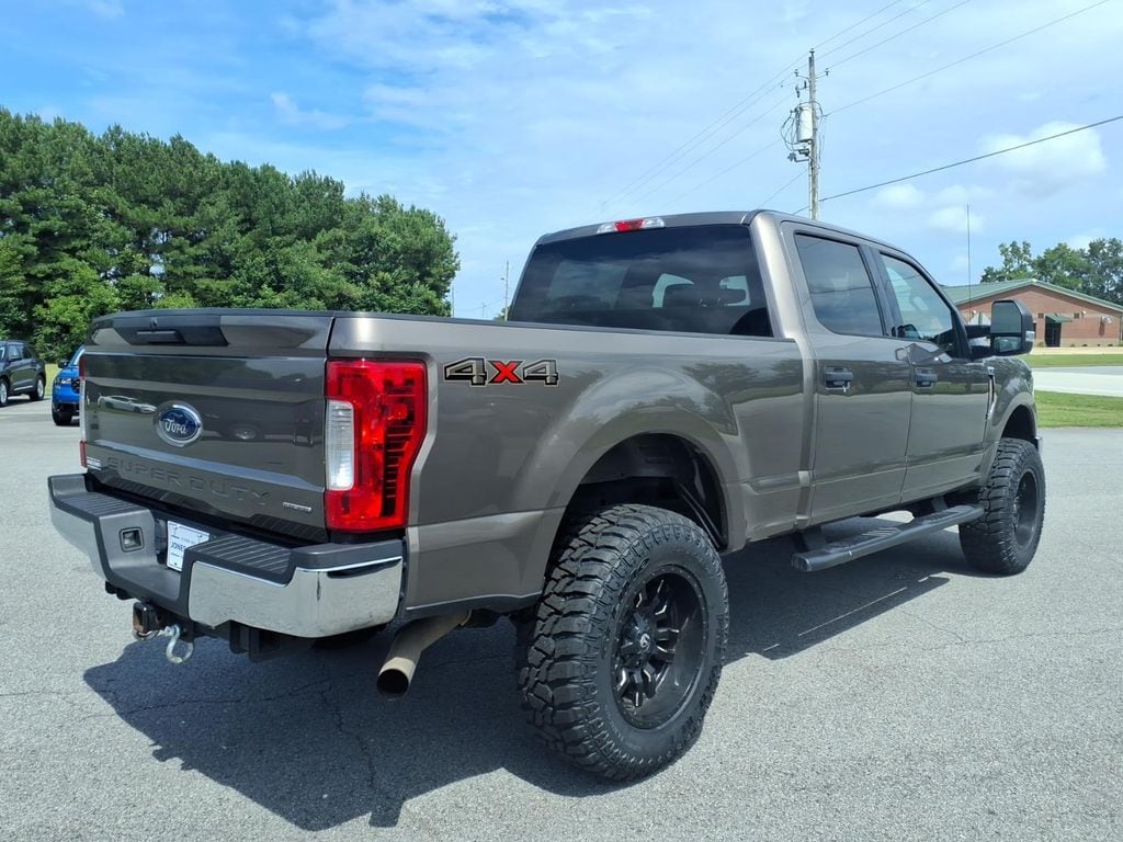 Used 2018 Ford F-250 XLT Crew Cab
