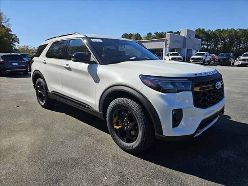 2026 Ford Explorer Tremor's photo