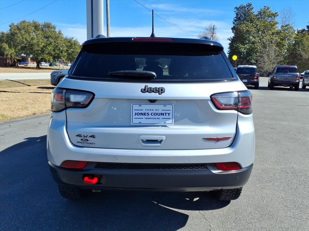 Used 2025 Jeep Compass Trailhawk Sport Utility