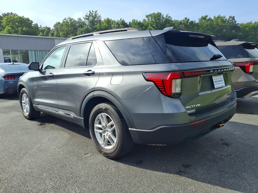 Used 2025 Ford Explorer Active Sport Utility