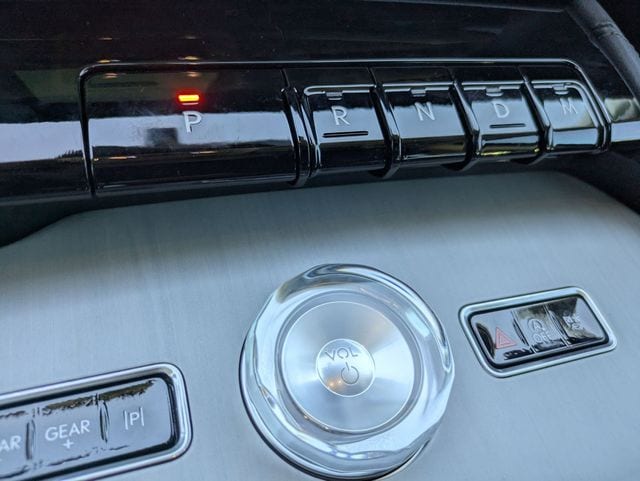2025 Lincoln Navigator Reserve L - Photo 7