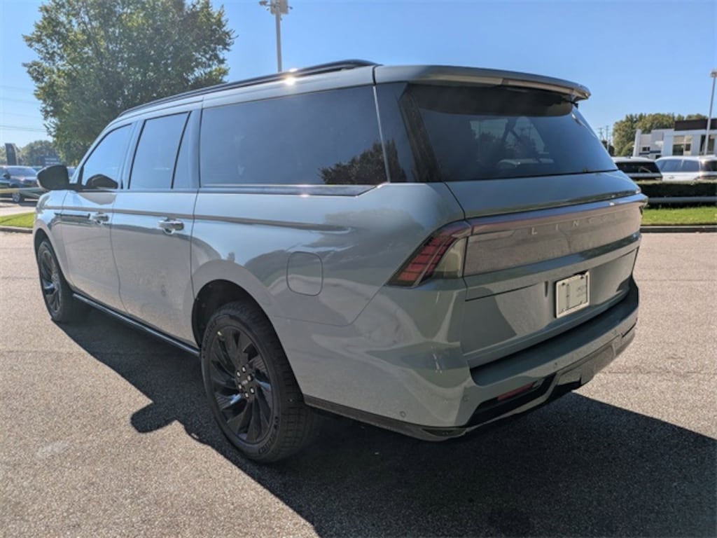 New 2025 Lincoln Navigator L Reserve SUV