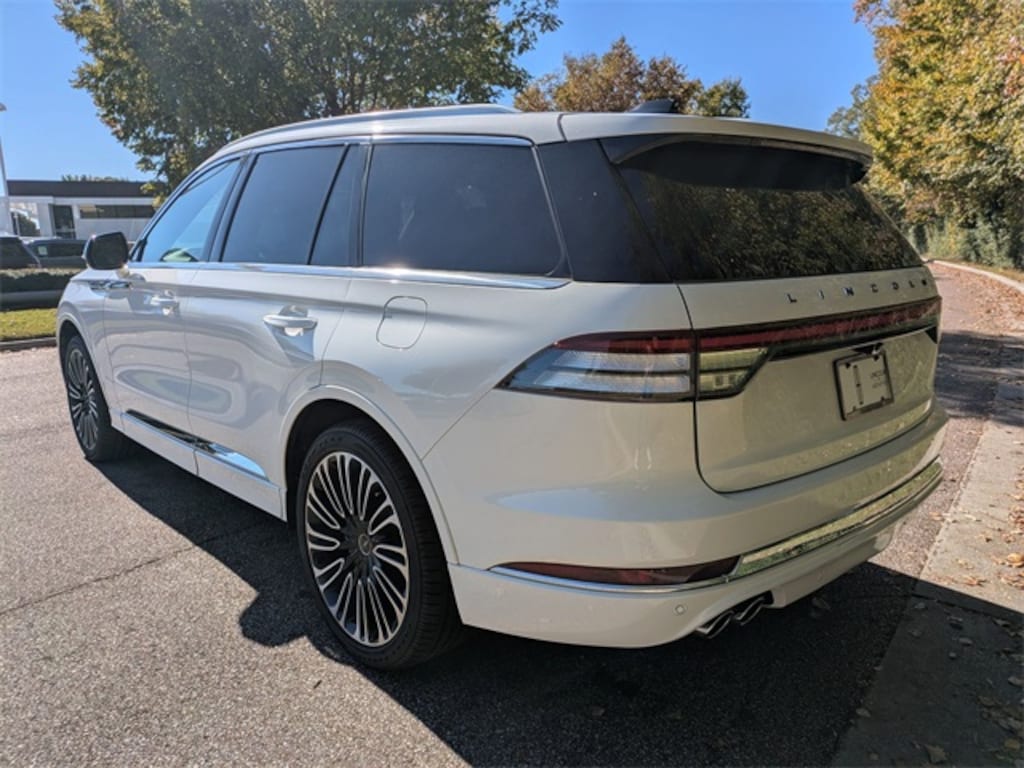 New 2025 Lincoln Aviator Black Label SUV