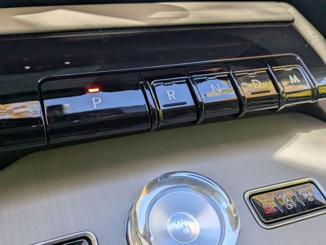 2025 Lincoln Navigator Reserve L - Photo 7