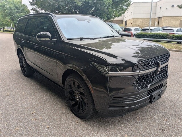 2025 Lincoln Navigator Reserve photo 4