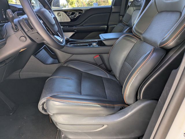 2025 Lincoln Aviator Black Label - Photo 10
