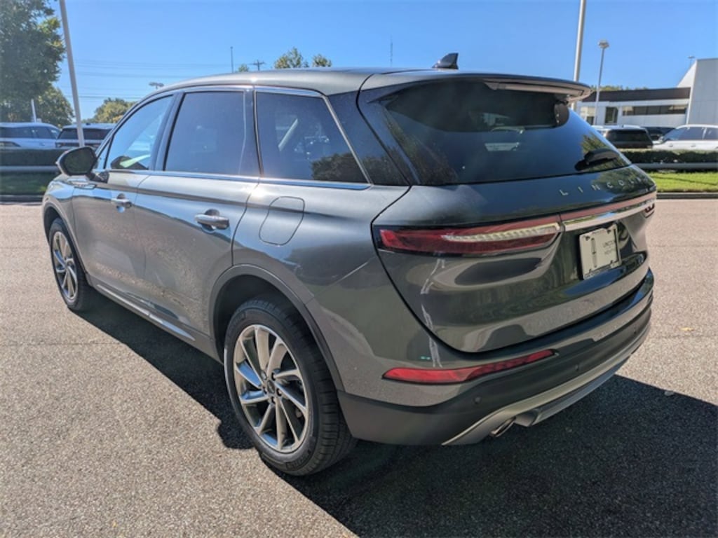 New 2025 Lincoln Corsair Premiere SUV