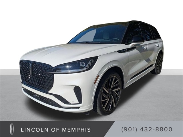 2025 Lincoln Aviator Black Label's photo