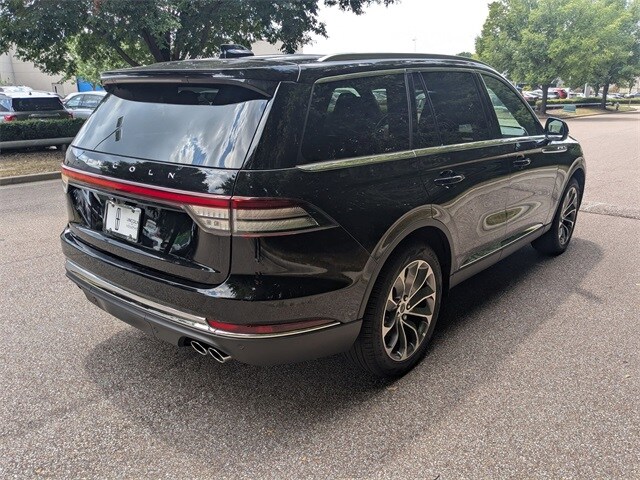 2025 Lincoln Aviator Reserve photo 3