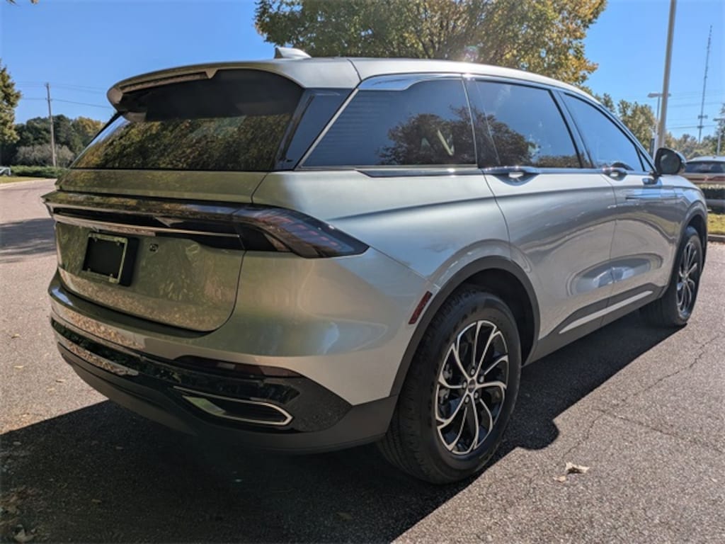 New 2025 Lincoln Nautilus Premiere SUV