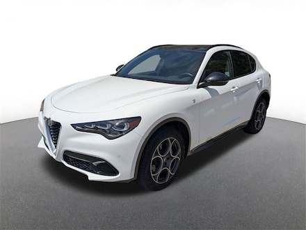 2024 Alfa Romeo Stelvio Ti SUV