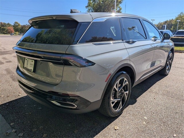 2026 Lincoln Nautilus Premiere photo 3