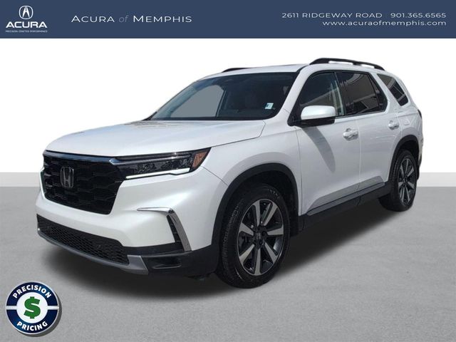 2025 Honda Pilot Touring AWD's photo