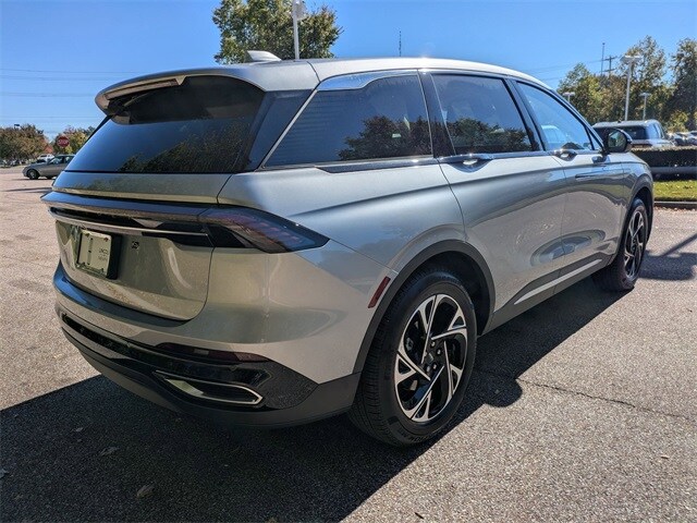 2026 Lincoln Nautilus Premiere photo 3