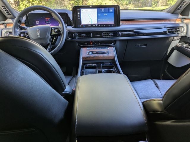 2025 Lincoln Aviator Black Label - Photo 6