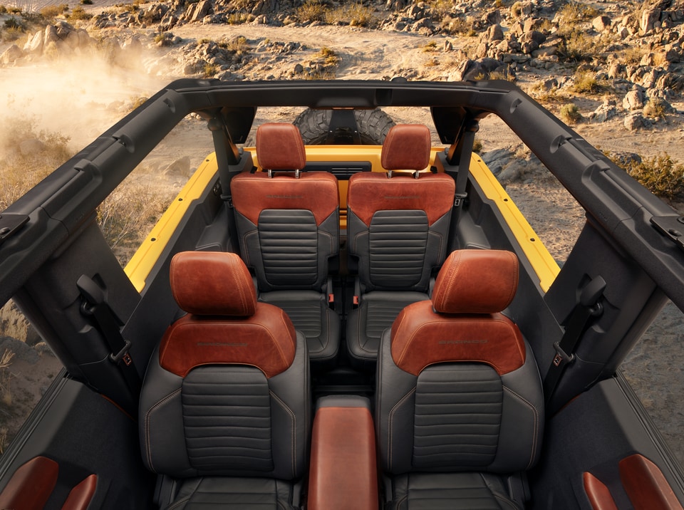 Ford Bronco SUV interior, Black Diamond, leather seating