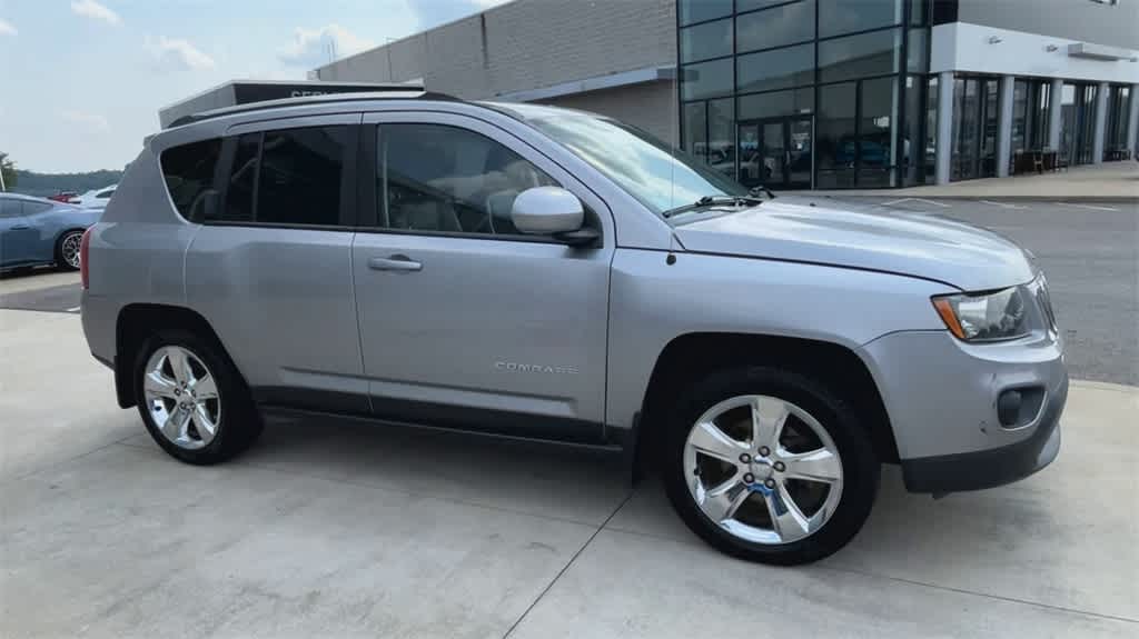 Used 2015 Jeep Compass Latitude with VIN 1C4NJDEB1FD162984 for sale in Morgantown, WV