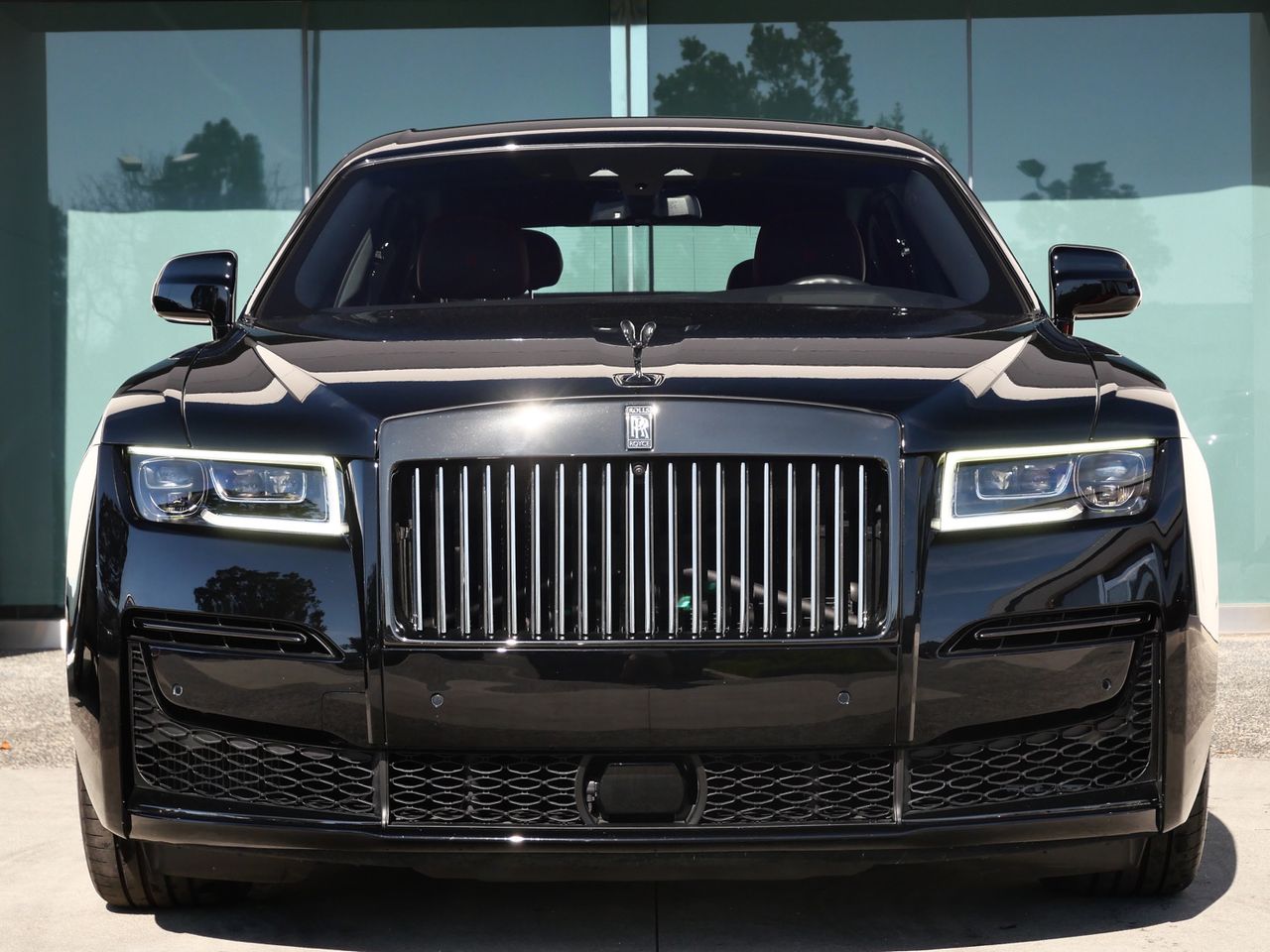2022 Rolls-Royce Black Badge Ghost . photo 4