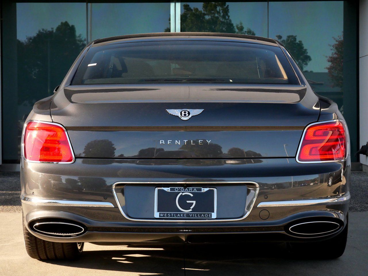 2026 Bentley Flying Spur - Photo 12