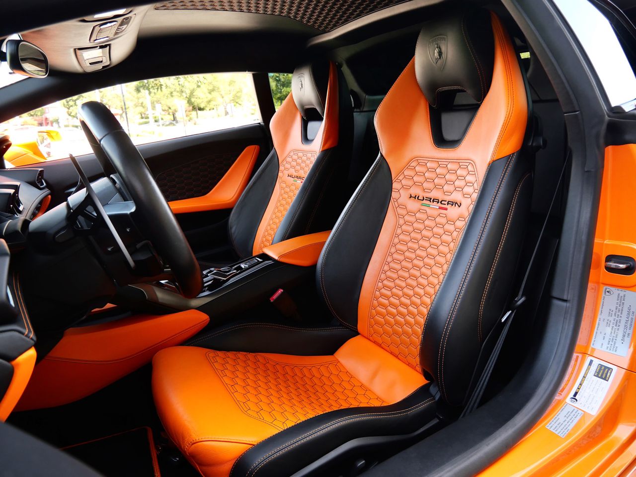 2017 Lamborghini Huracan LP580-2 photo 6