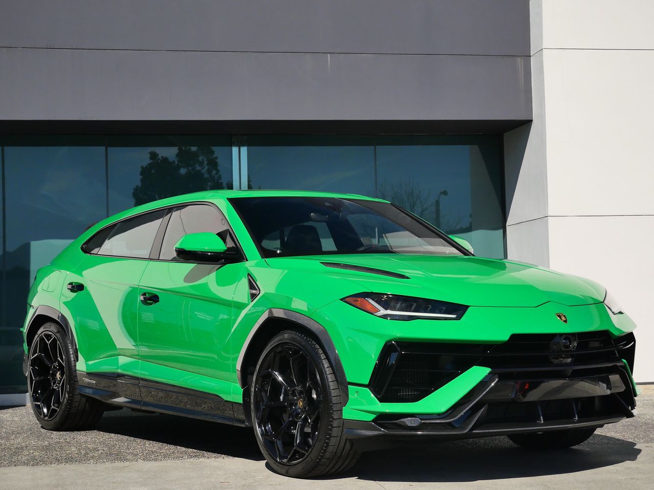 2024 Lamborghini Urus SUV 
