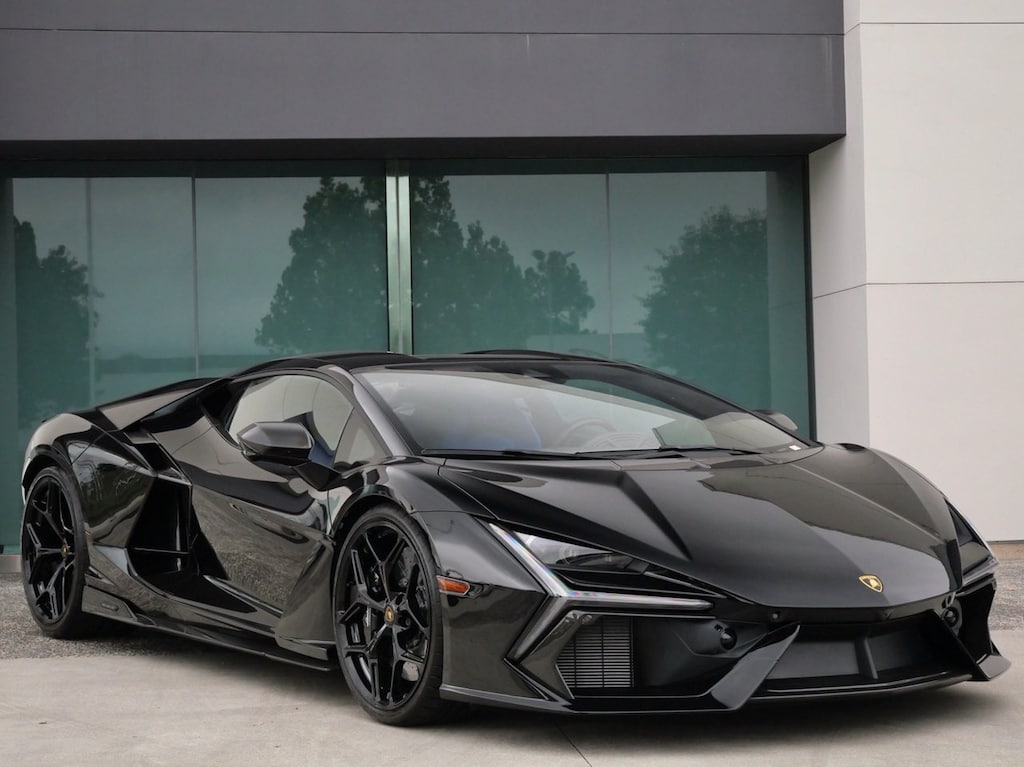 New 2025 Lamborghini Revuelto Coupe