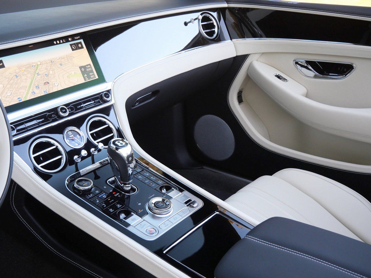 2026 Bentley Continental GTC Base - Photo 13