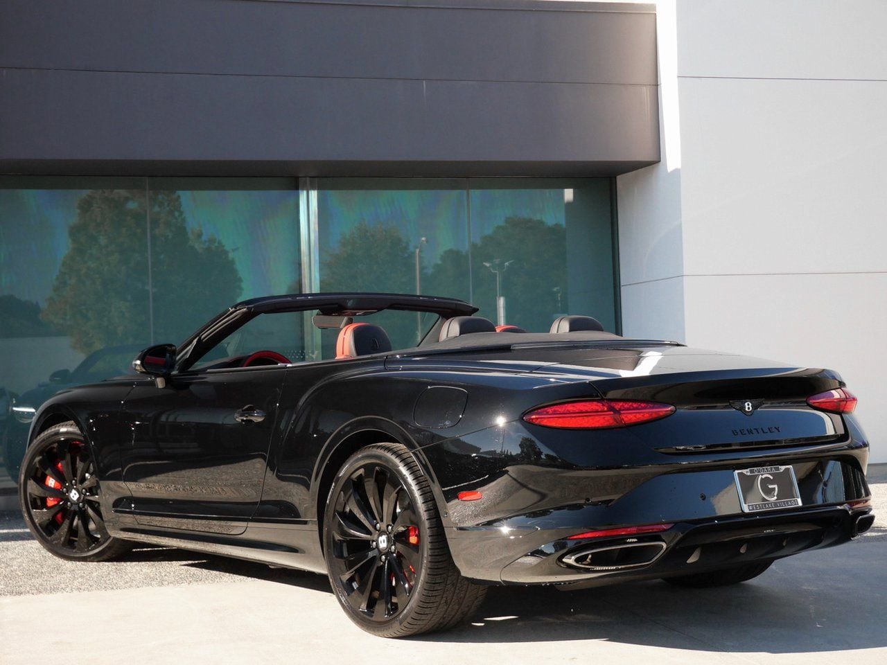 2026 Bentley Continental GTC Azure - Photo 3