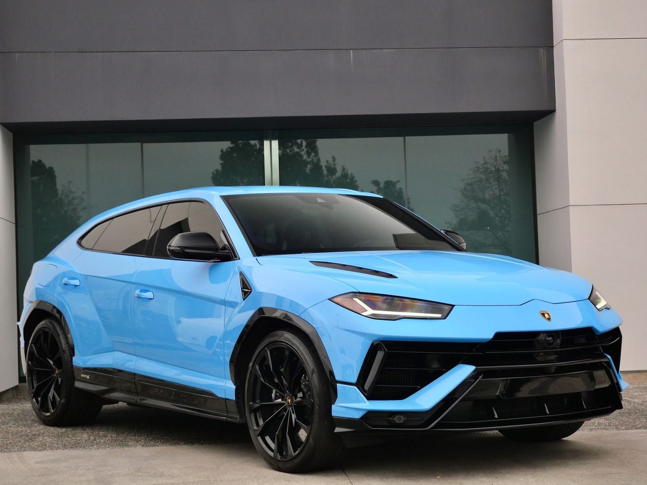 2024 Lamborghini Urus 4.0 V8 S's photo