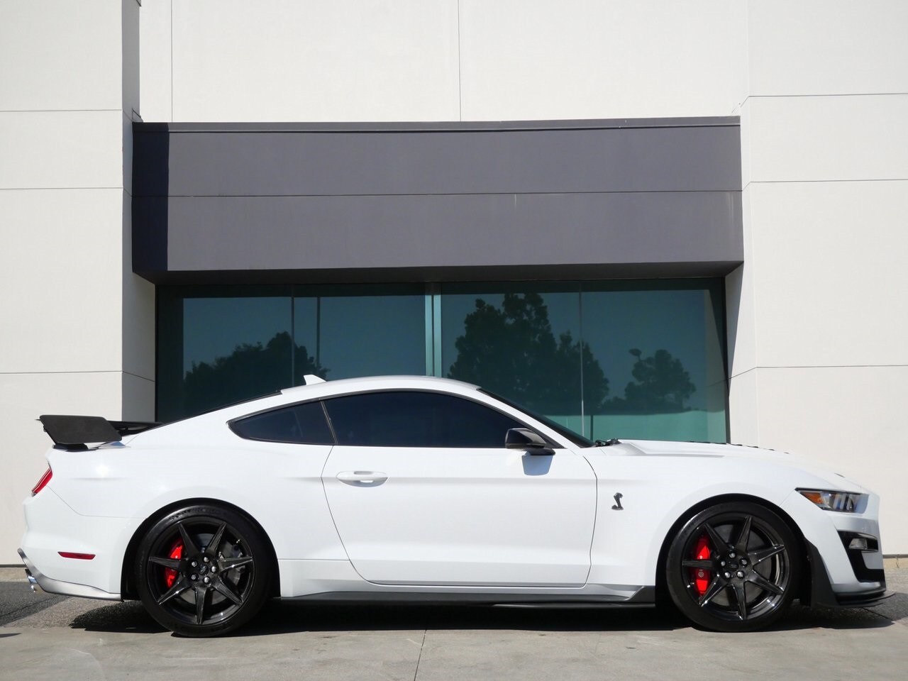 2022 Ford Mustang Shelby GT500 photo 4