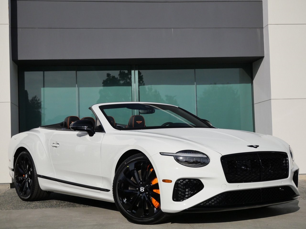 2026 Bentley Continental GTC's photo